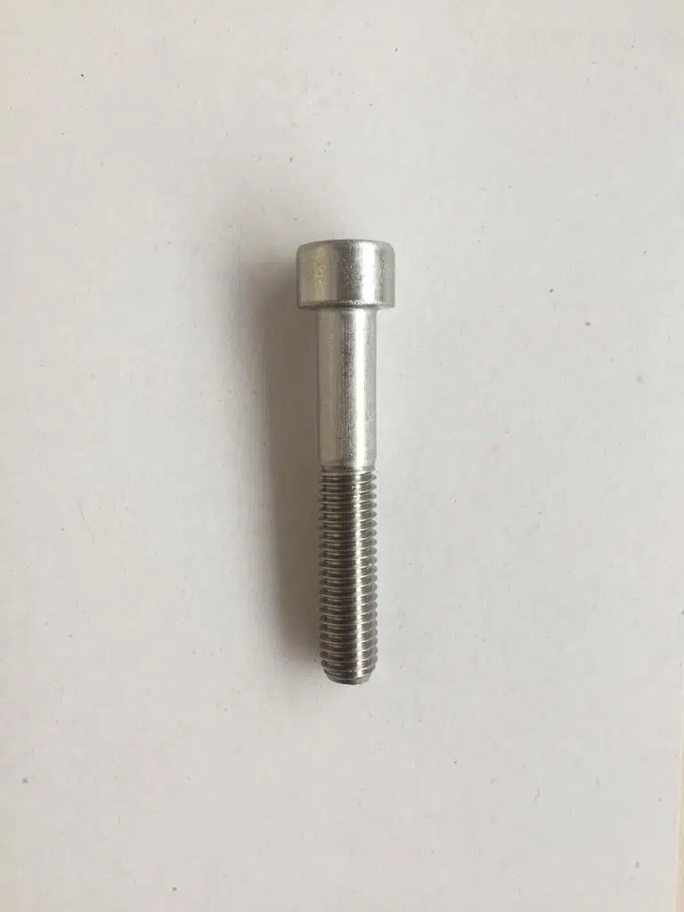 M8X50mm DIN912 A2 PASLANMAZ INOX IMBUS CİVATA(20 AD.)